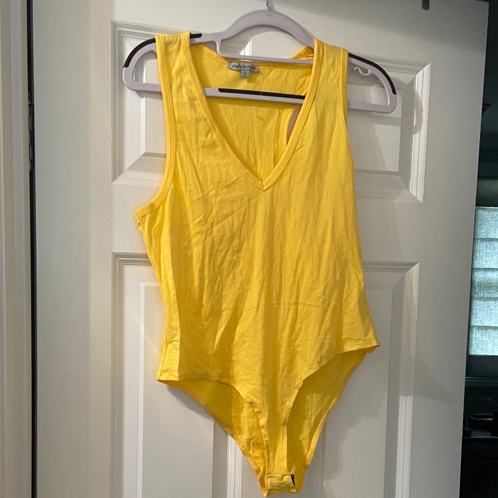 🧡 Women’s Charlotte Russe Yellow V-Neck Bodysuit